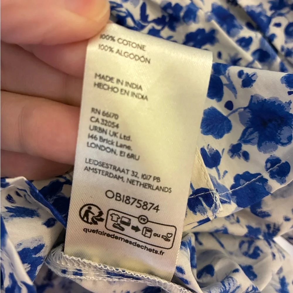 NWT Anthropologie Maeve Leandra Shirred Yoke Shirt Blue White Floral Cotton XL - Picture 11 of 11